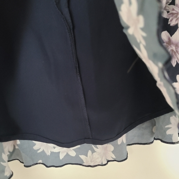 SUNDAY BEST ARITIZIA SKIRT - Picture 7 of 7